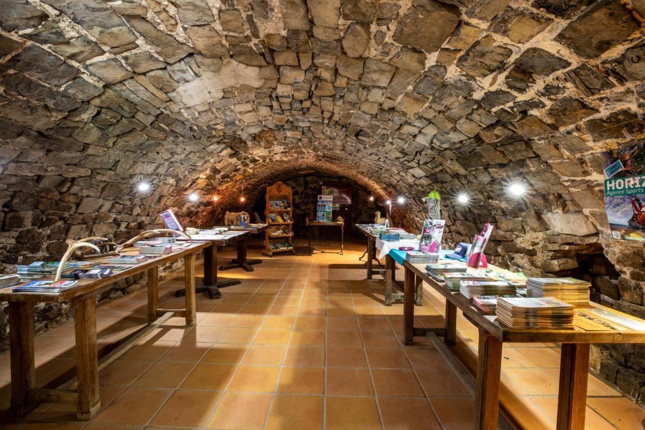 Camping Rcn Val De Cantobre Kültér fotó