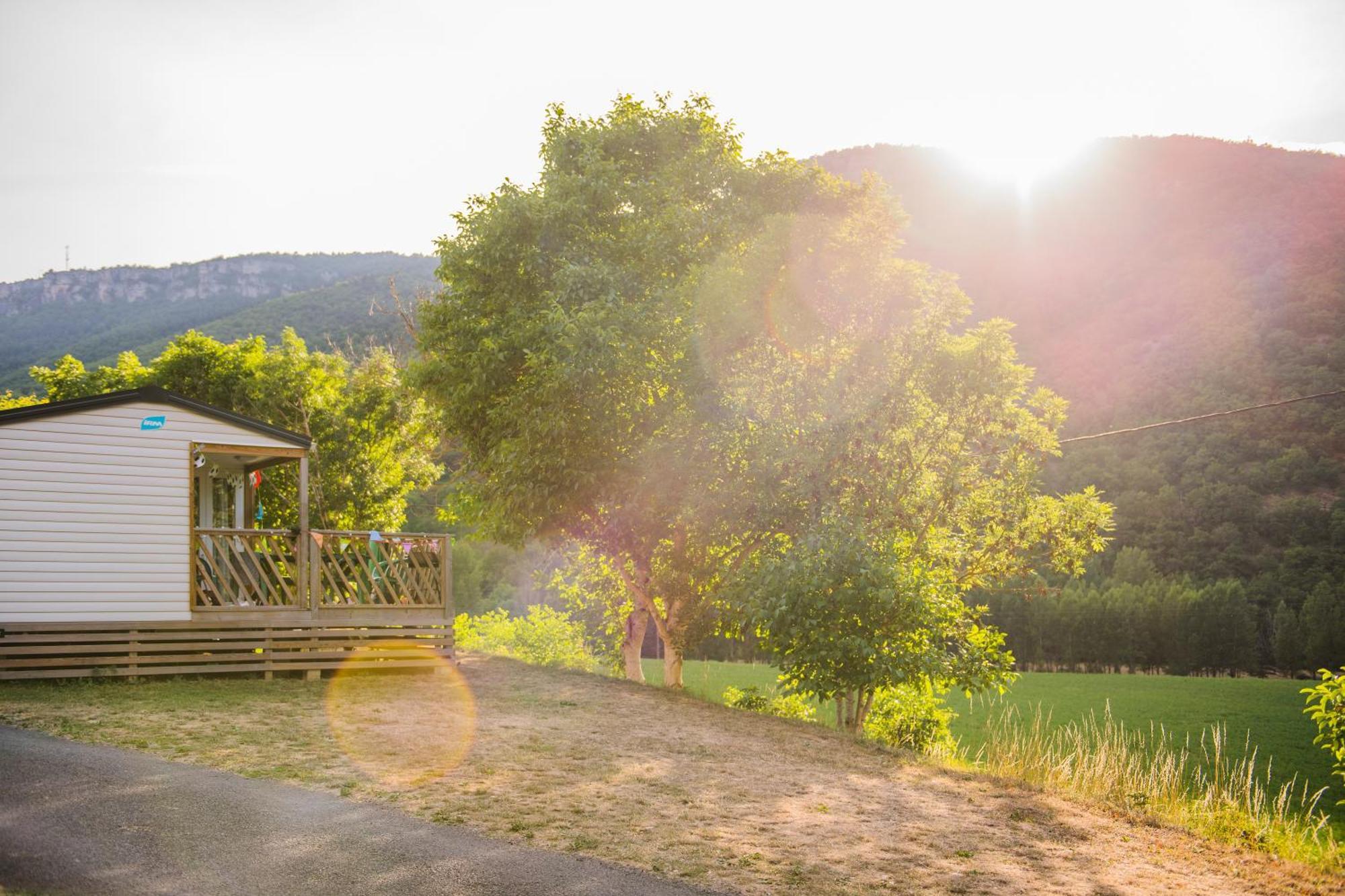 Camping Rcn Val De Cantobre Kültér fotó